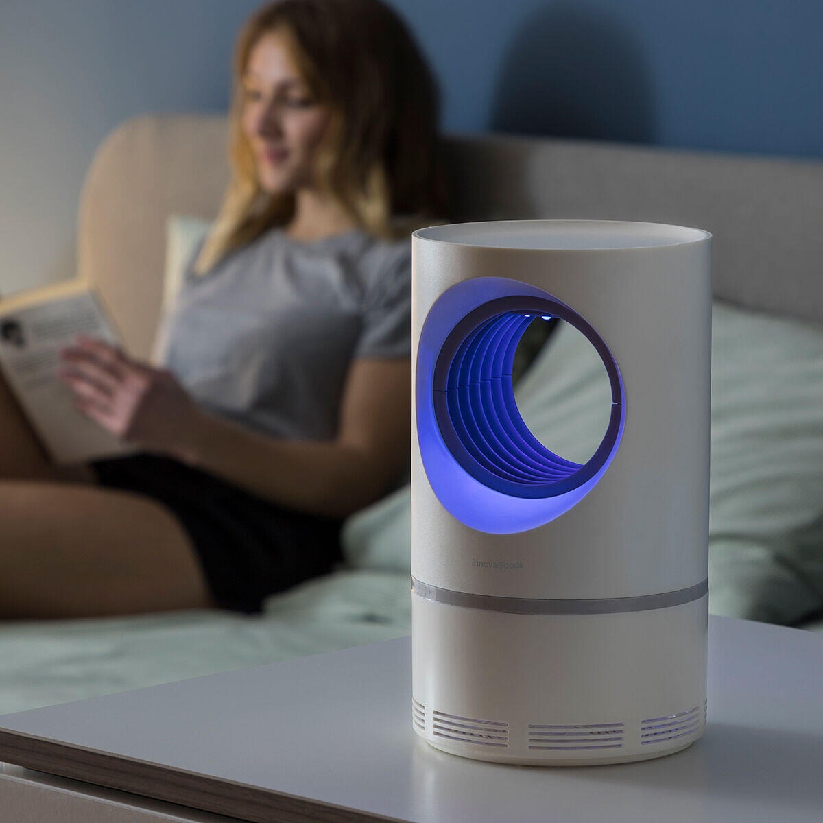 Virvel: Lámpara de Succión Anti-Mosquitos