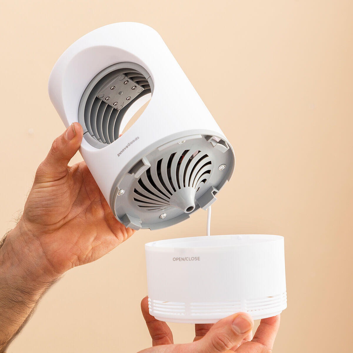Virvel: Lámpara de Succión Anti-Mosquitos